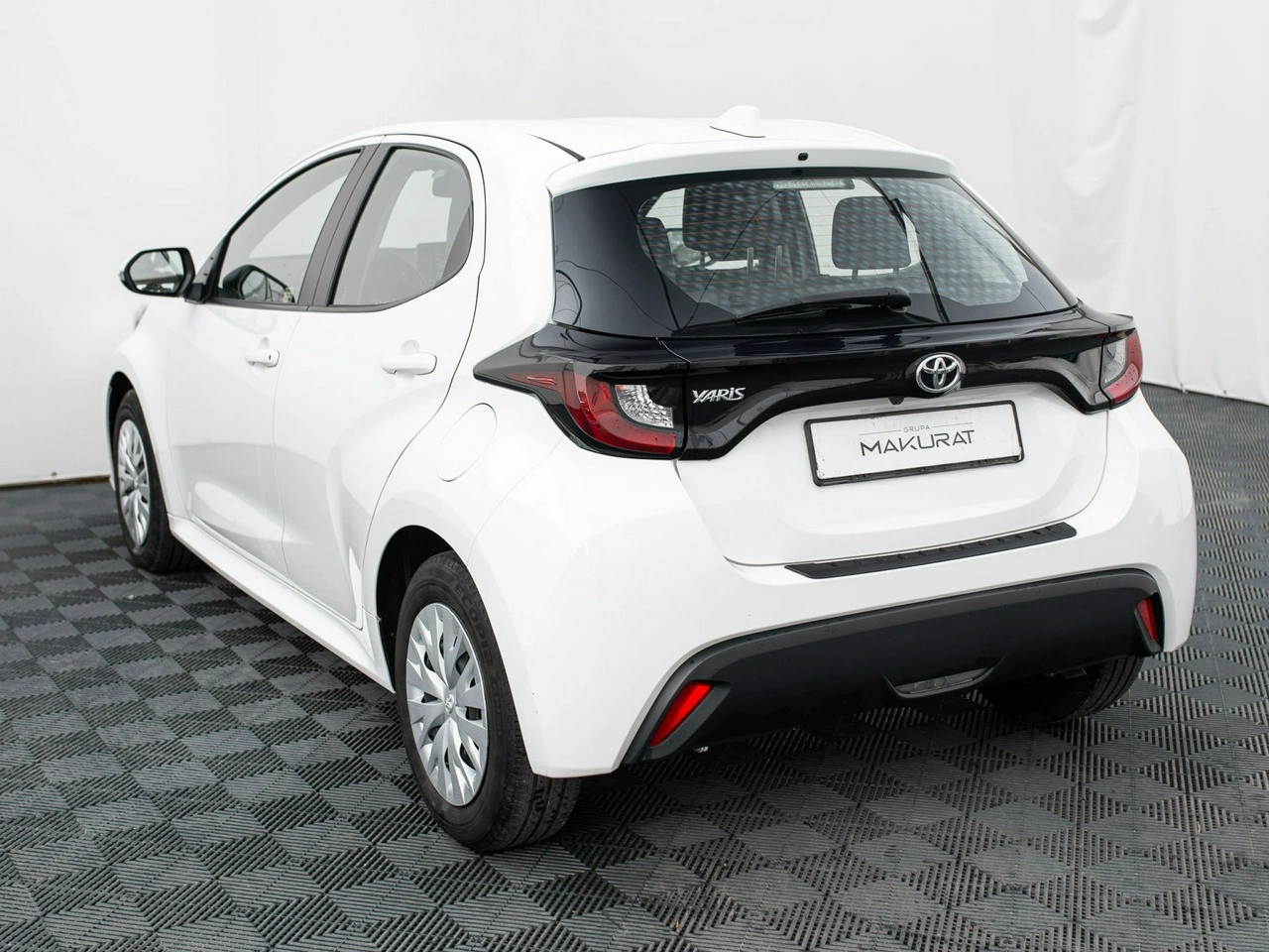 Toyota Yaris - Zdjęcie 3