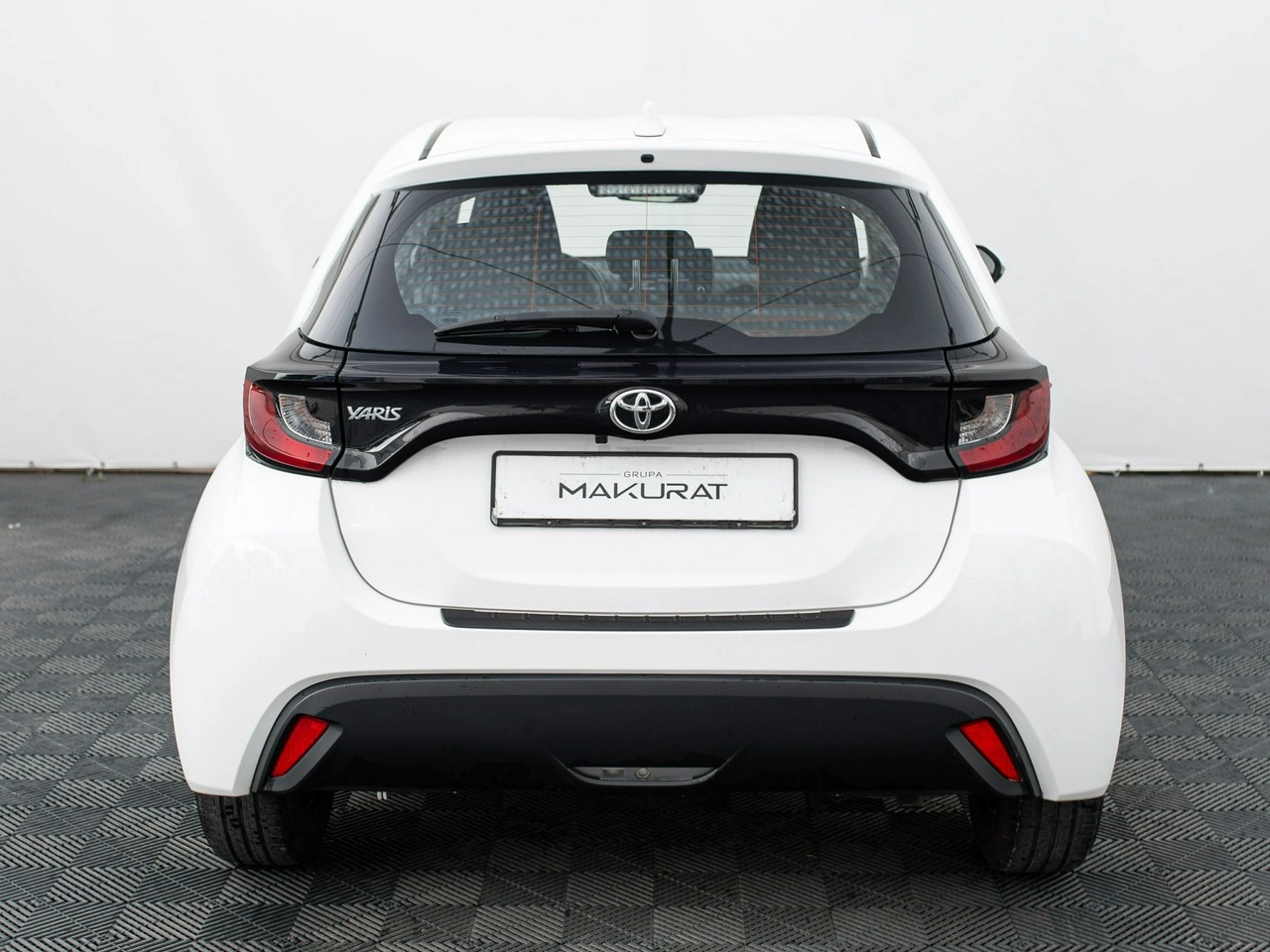 Toyota Yaris - Zdjęcie 7