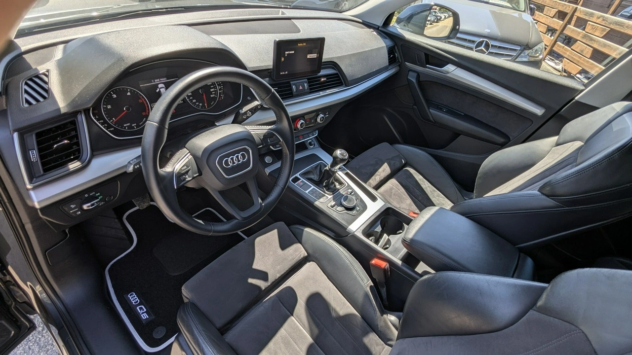 Audi Q5 - Zdjęcie 16