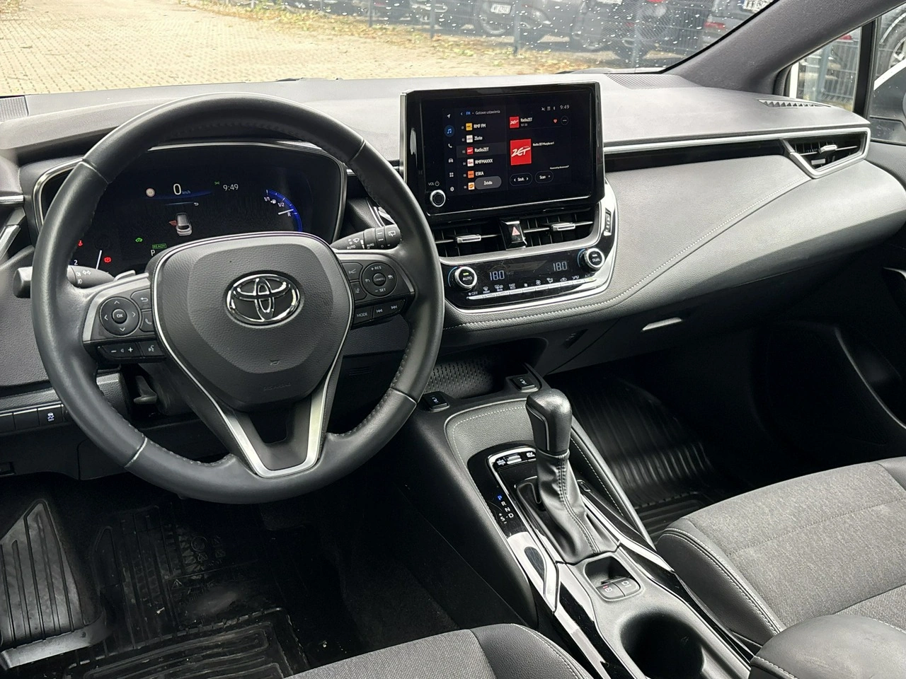 Toyota Corolla - Zdjęcie 11