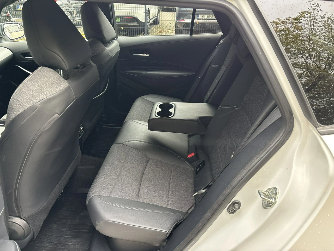 Toyota Corolla - Zdjęcie 18