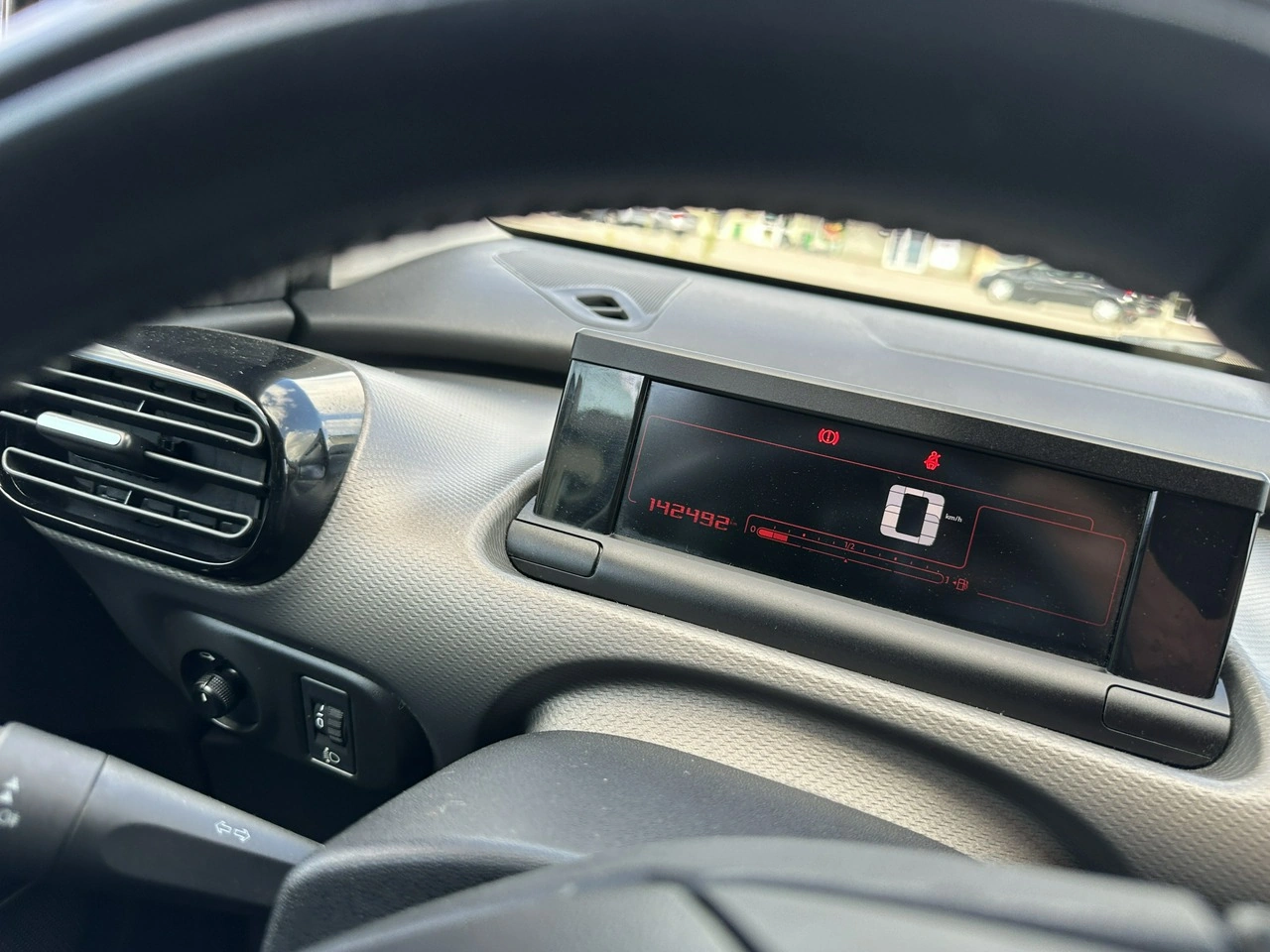 Citroën C4 Cactus - Zdjęcie 18