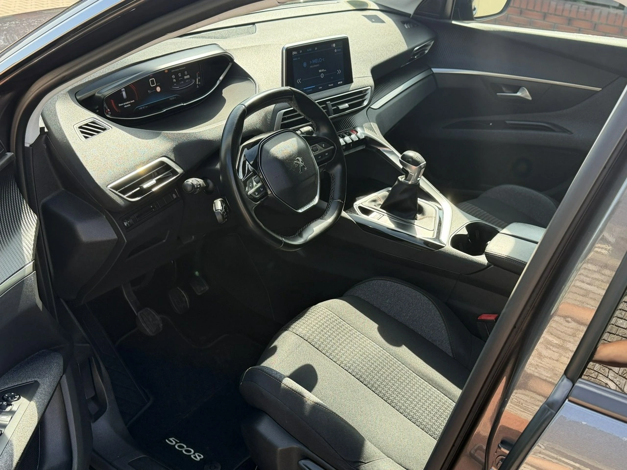 Peugeot 5008 - Zdjęcie 9