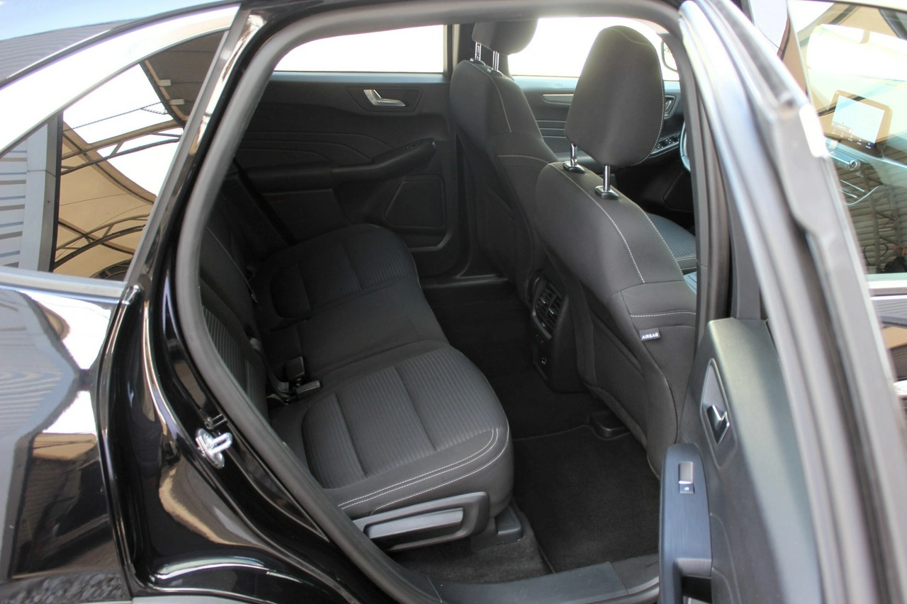 Ford Kuga - Zdjęcie 8
