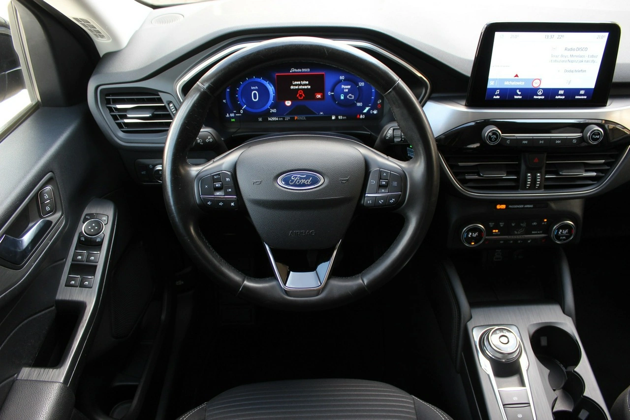 Ford Kuga - Zdjęcie 10