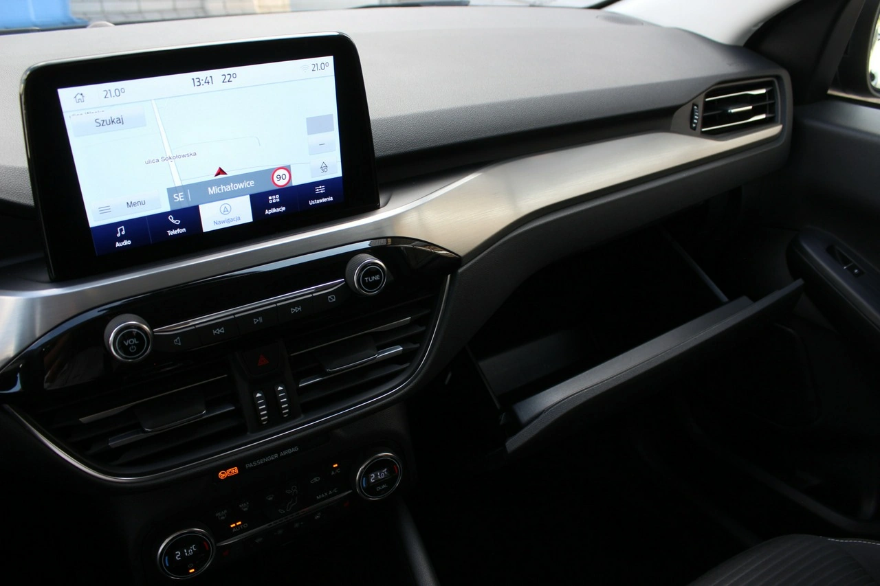 Ford Kuga - Zdjęcie 28