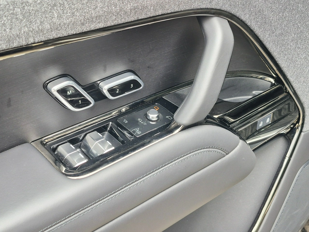 Land Rover Range Rover Sport - Zdjęcie 16