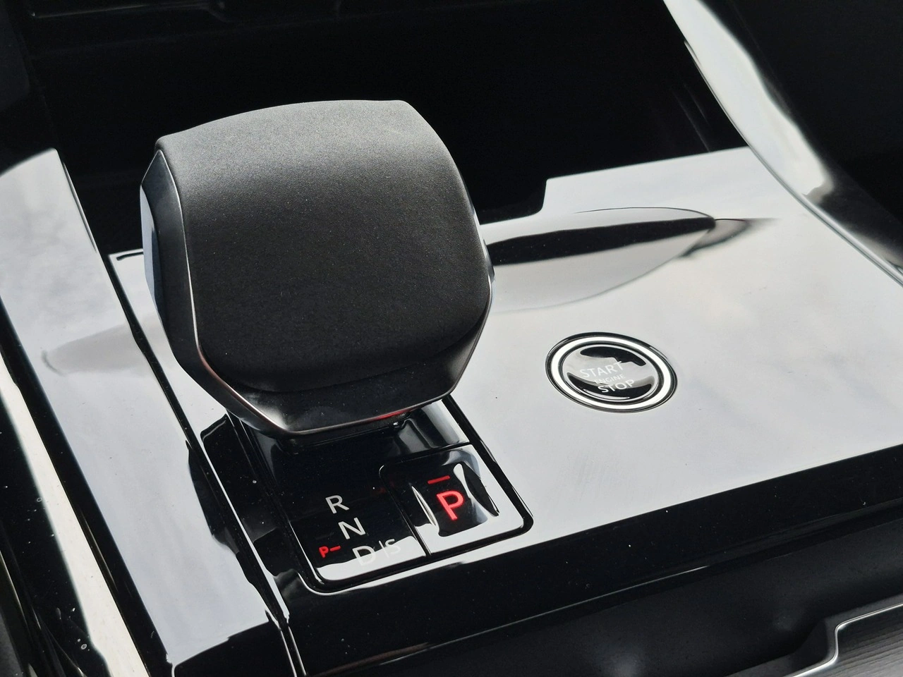 Land Rover Range Rover Sport - Zdjęcie 32