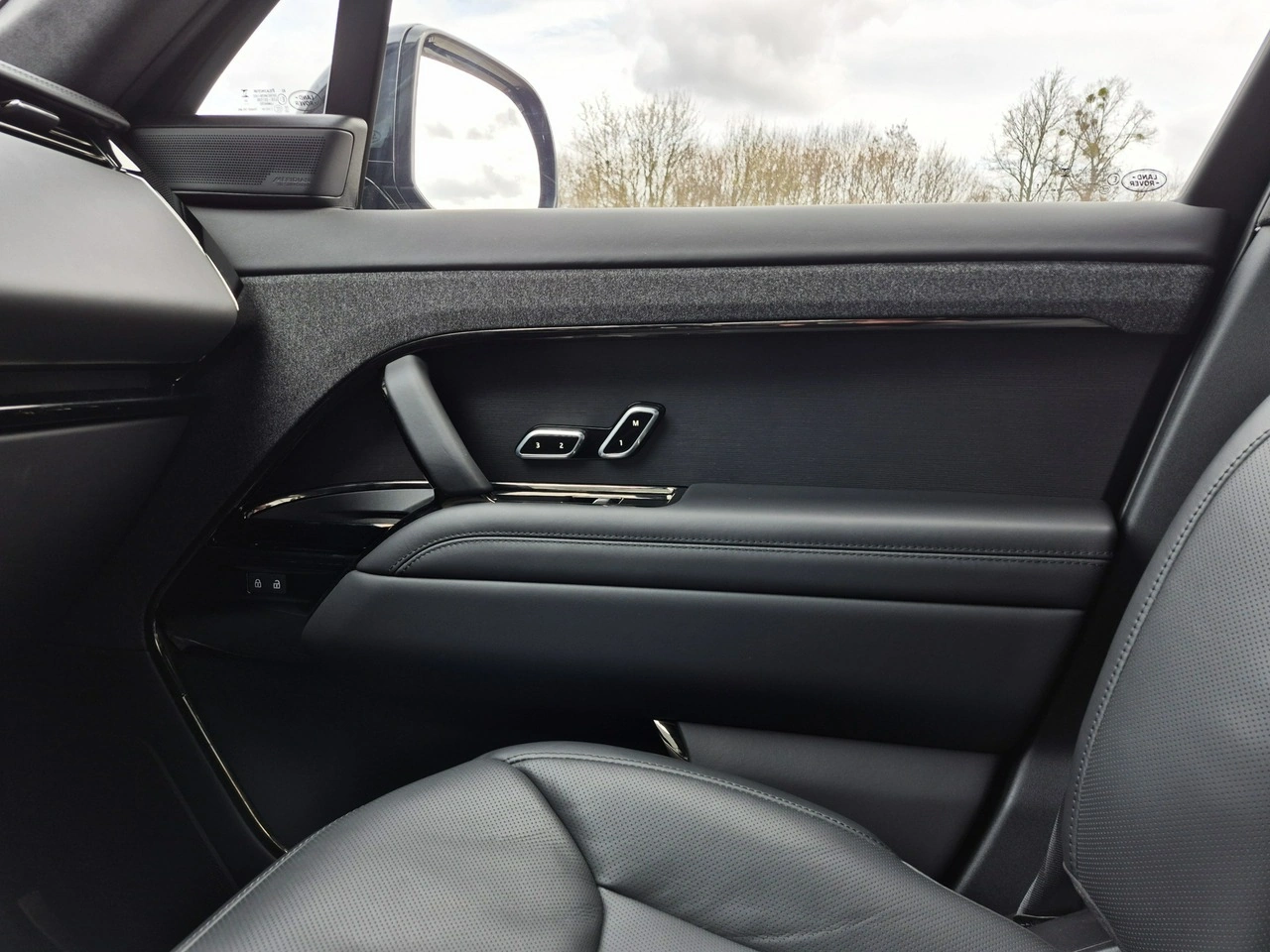 Land Rover Range Rover Sport - Zdjęcie 34