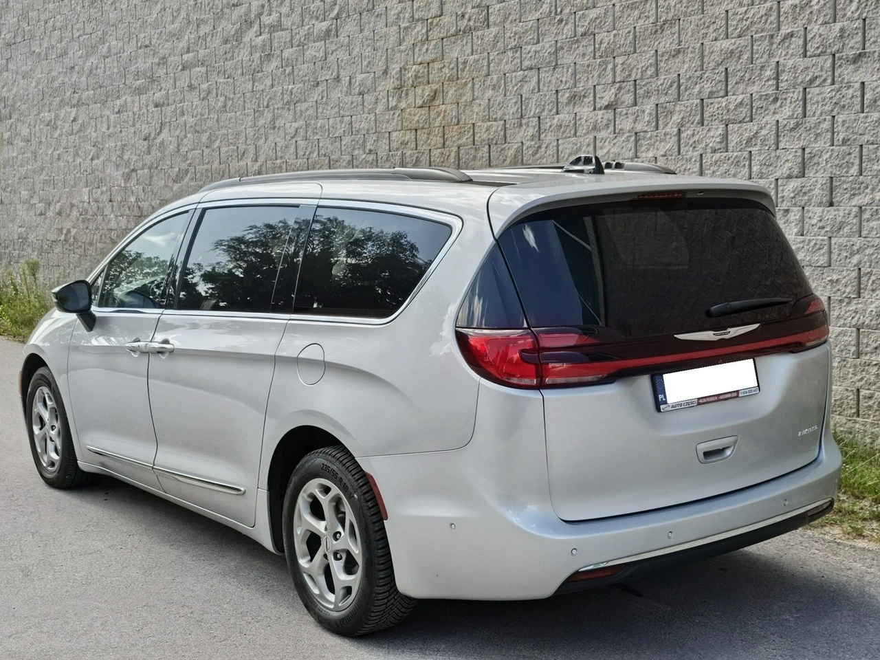 Chrysler Pacifica - Zdjęcie 5