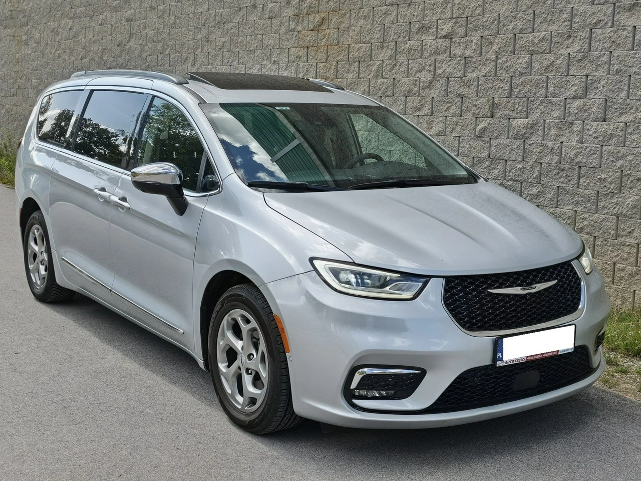 Chrysler Pacifica - Główne zdjęcie