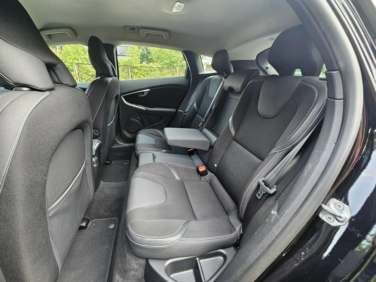 Volvo V40 - Zdjęcie 18