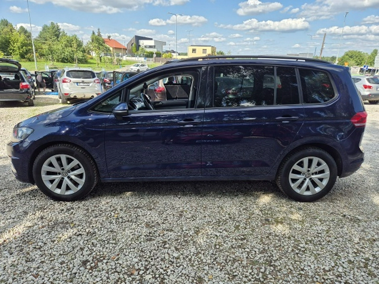 Volkswagen Touran - Zdjęcie 12
