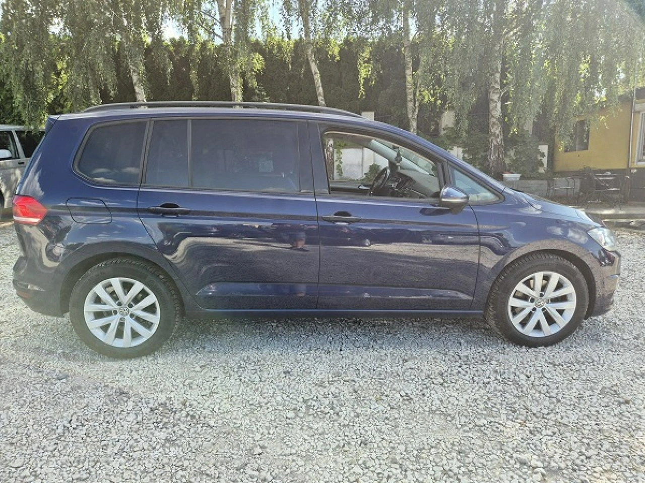 Volkswagen Touran - Zdjęcie 13