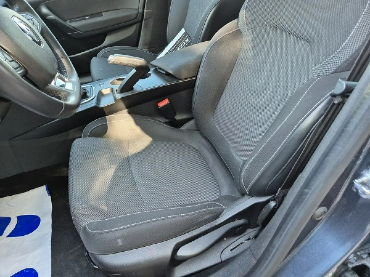 Renault Megane - Zdjęcie 21