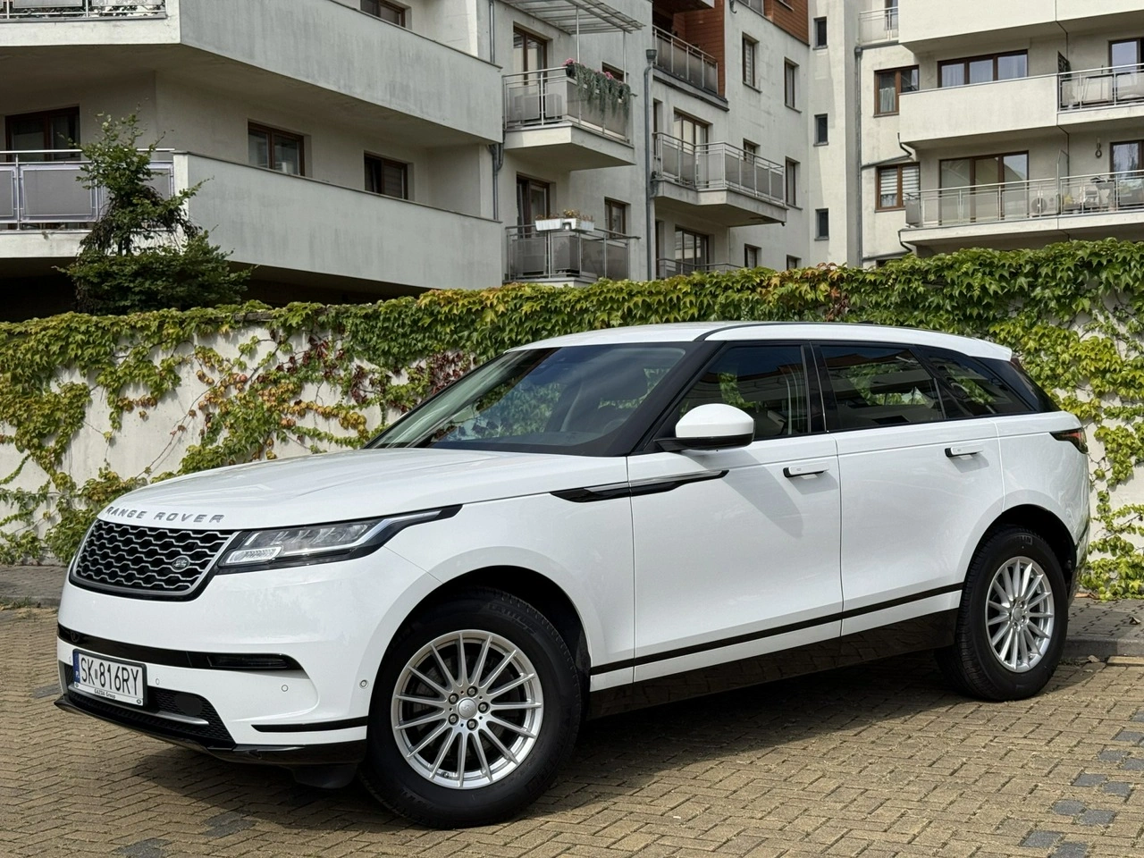 Land Rover Range Rover Velar - Zdjęcie 12