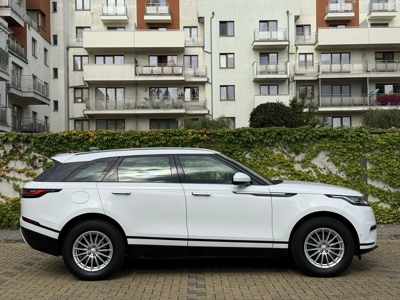 Land Rover Range Rover Velar - Zdjęcie 13