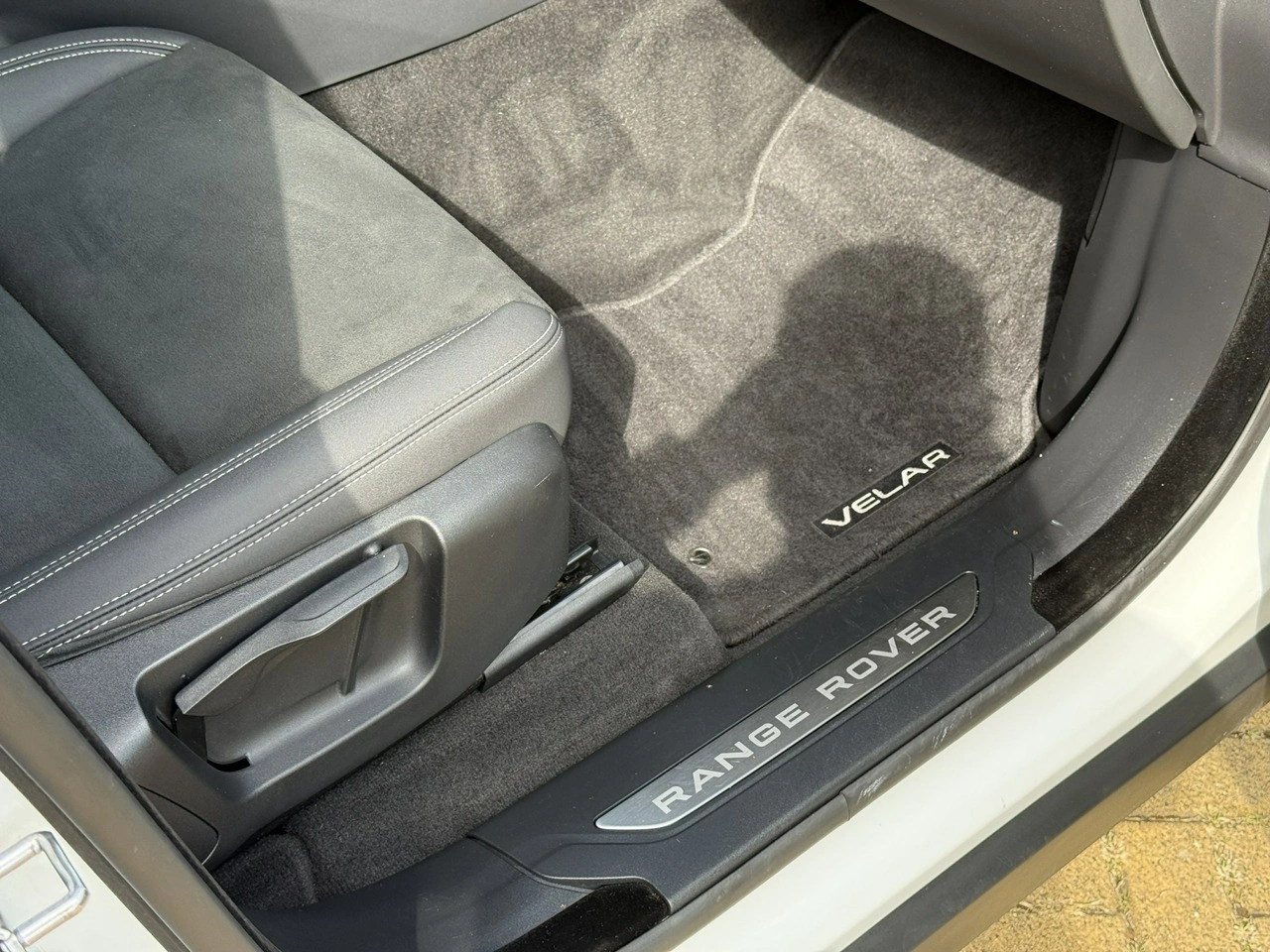 Land Rover Range Rover Velar - Zdjęcie 20