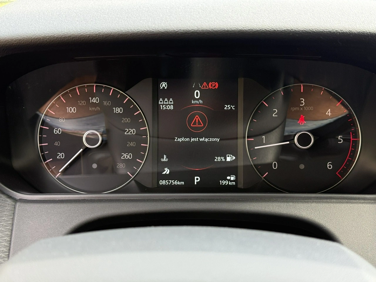 Land Rover Range Rover Velar - Zdjęcie 25