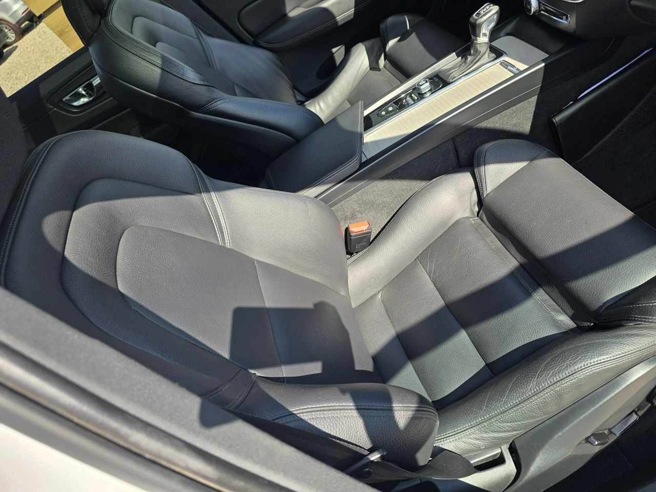 Volvo XC 60 - Zdjęcie 13