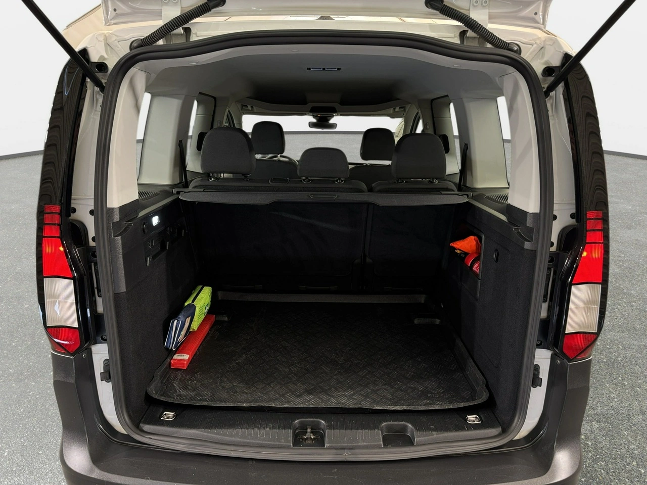 Volkswagen Caddy - Zdjęcie 18