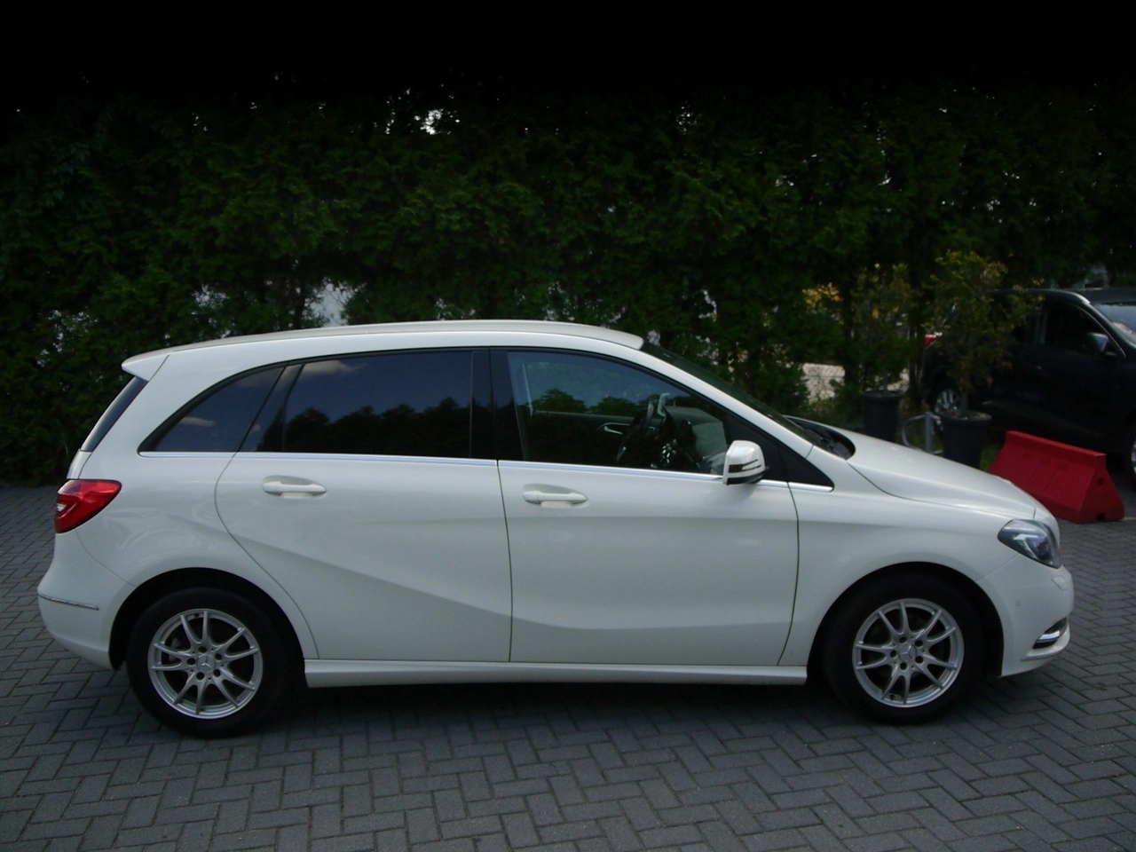 Mercedes B 180 - Zdjęcie 9