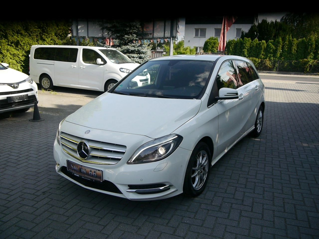 Mercedes B 180 - Zdjęcie 11
