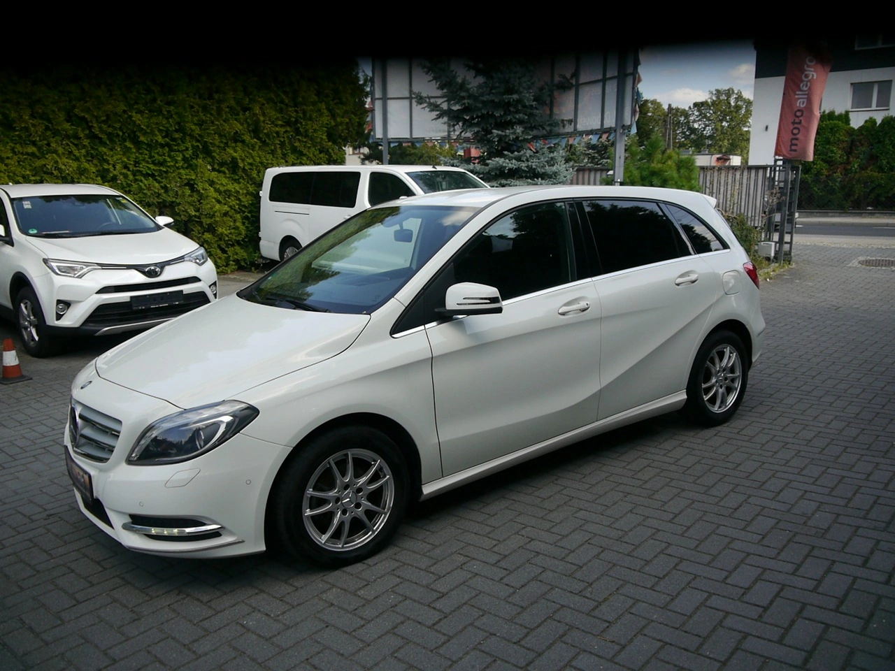 Mercedes B 180 - Zdjęcie 16