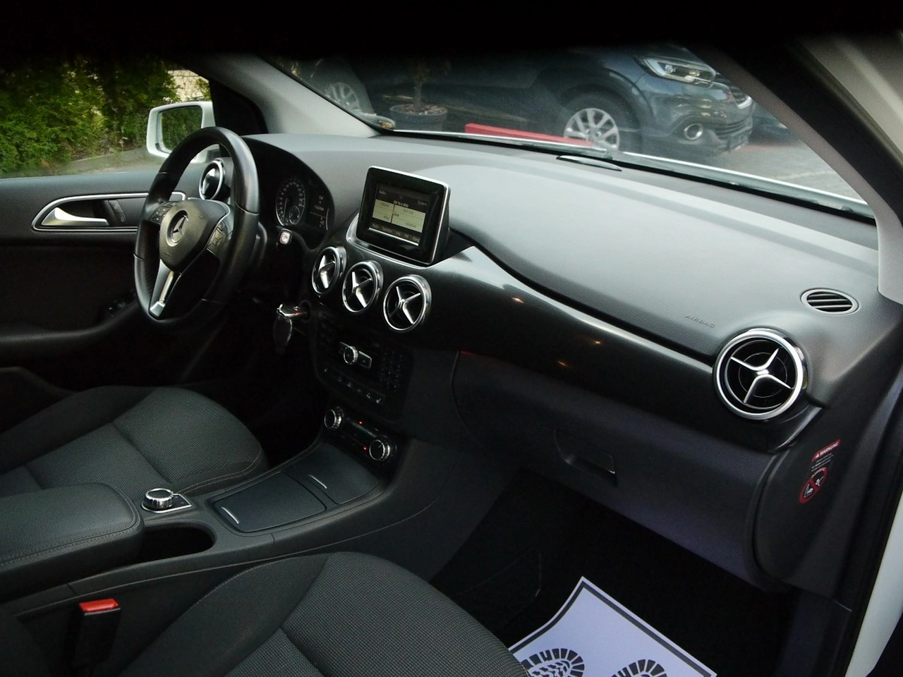 Mercedes B 180 - Zdjęcie 32