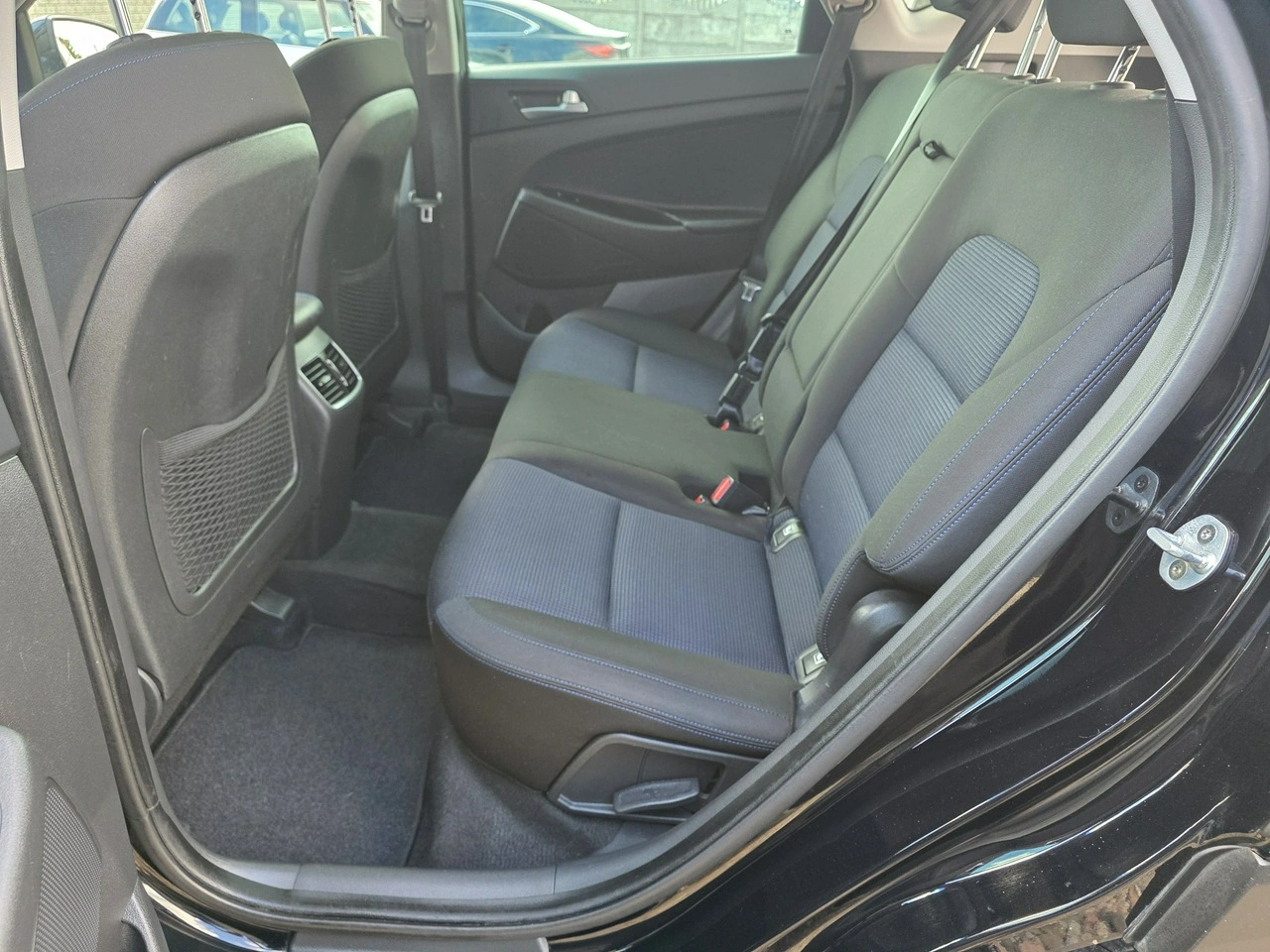 Hyundai Tucson - Zdjęcie 21