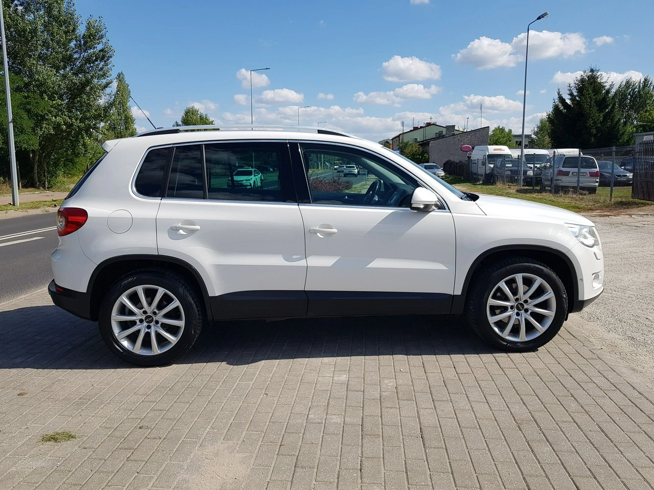 Volkswagen Tiguan - Zdjęcie 3