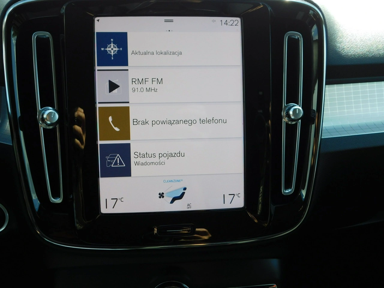 Volvo XC 40 - Zdjęcie 16