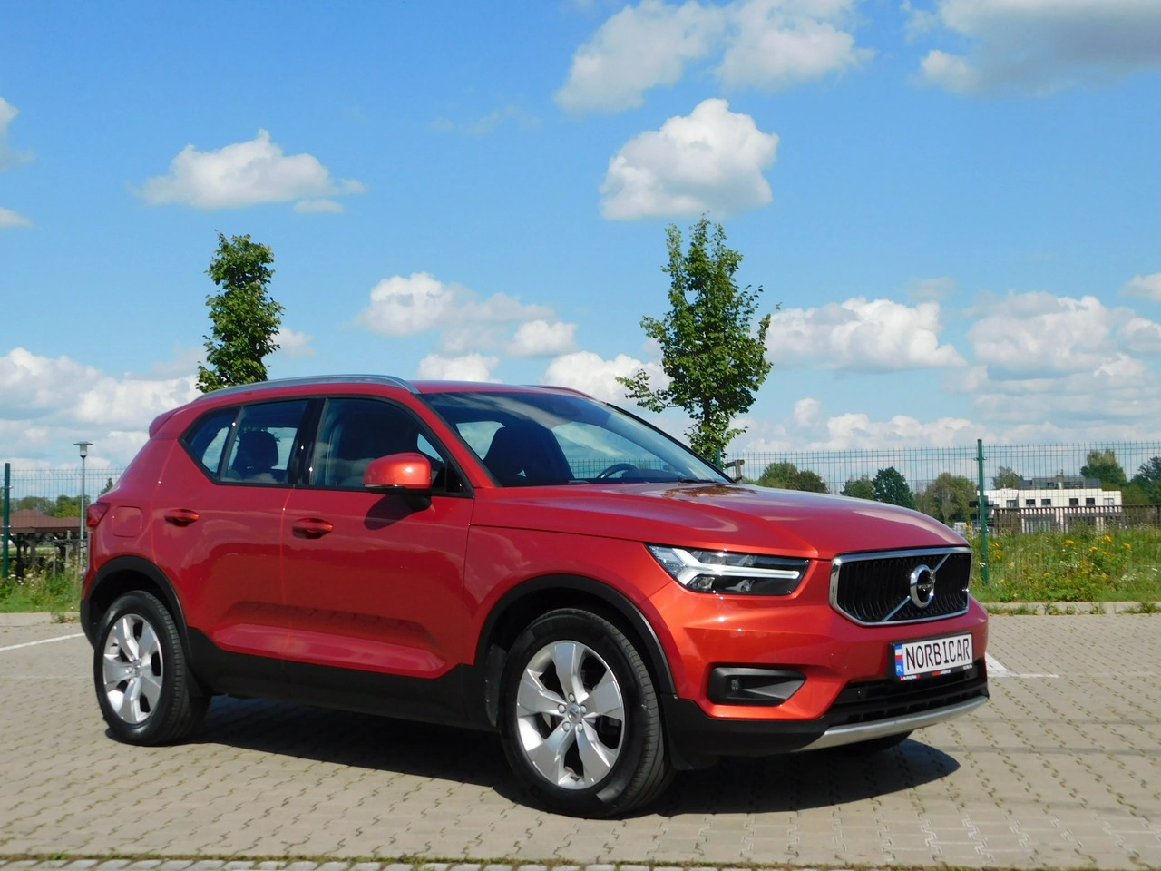 Volvo XC 40 - Zdjęcie 1