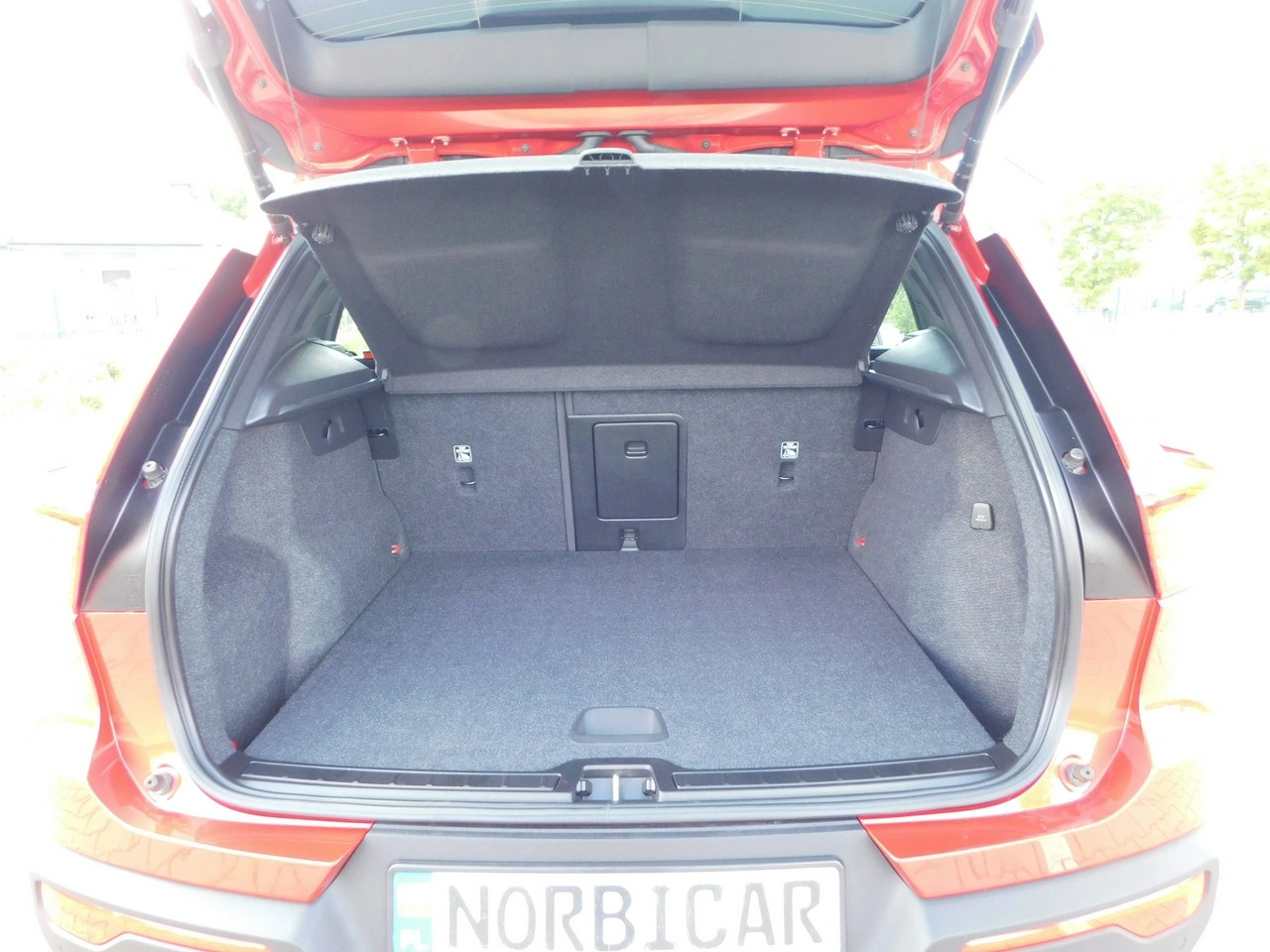 Volvo XC 40 - Zdjęcie 25