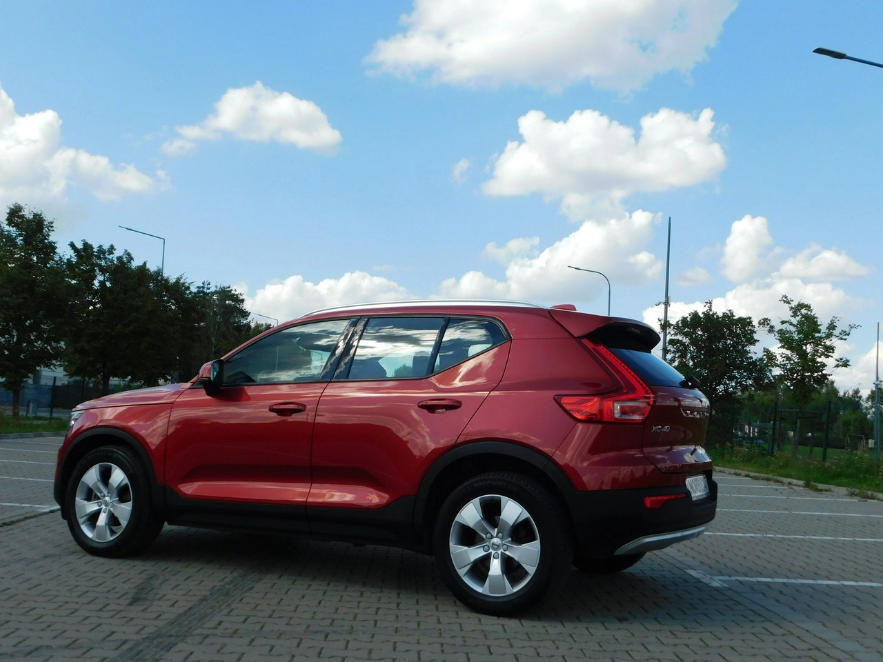 Volvo XC 40 - Zdjęcie 4