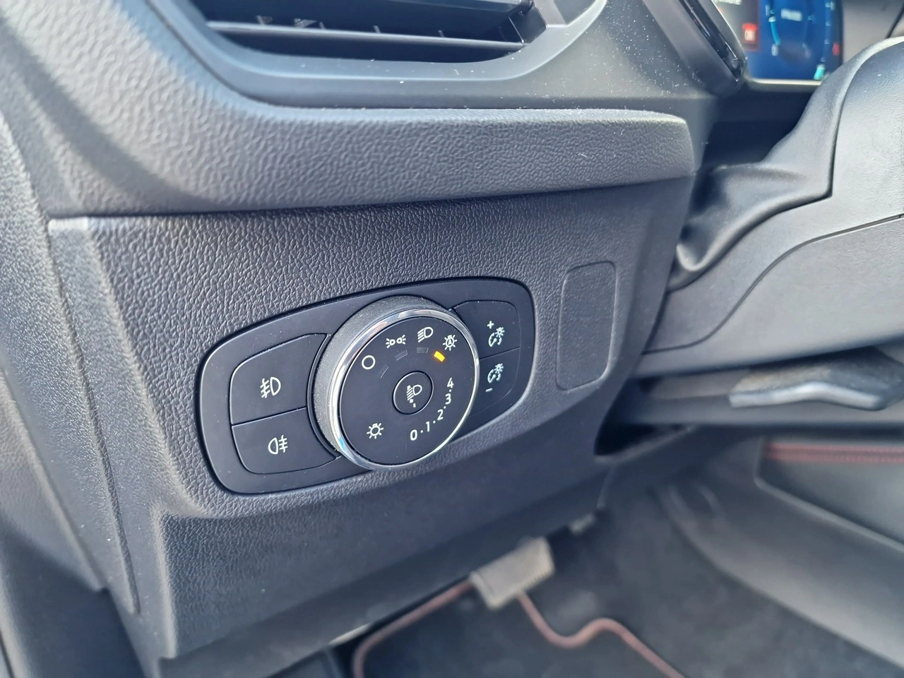 Ford Focus - Zdjęcie 17