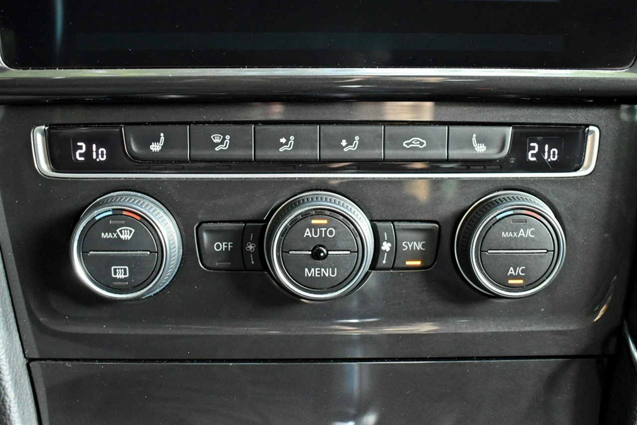 Volkswagen Golf Alltrack - Zdjęcie 25