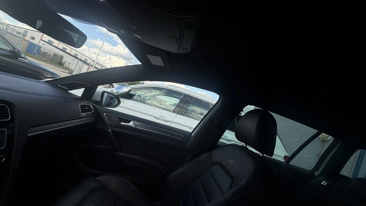 Volkswagen Golf Variant - Zdjęcie 11