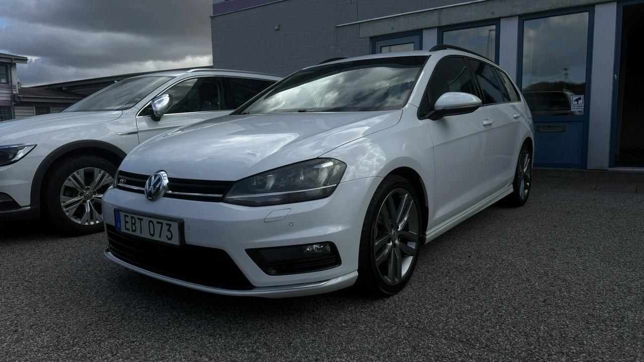 Volkswagen Golf Variant - Zdjęcie 1