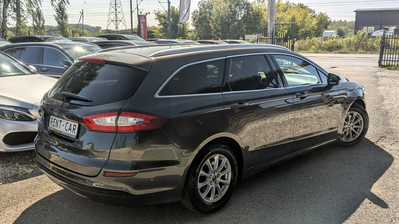 Ford Mondeo - Zdjęcie 13