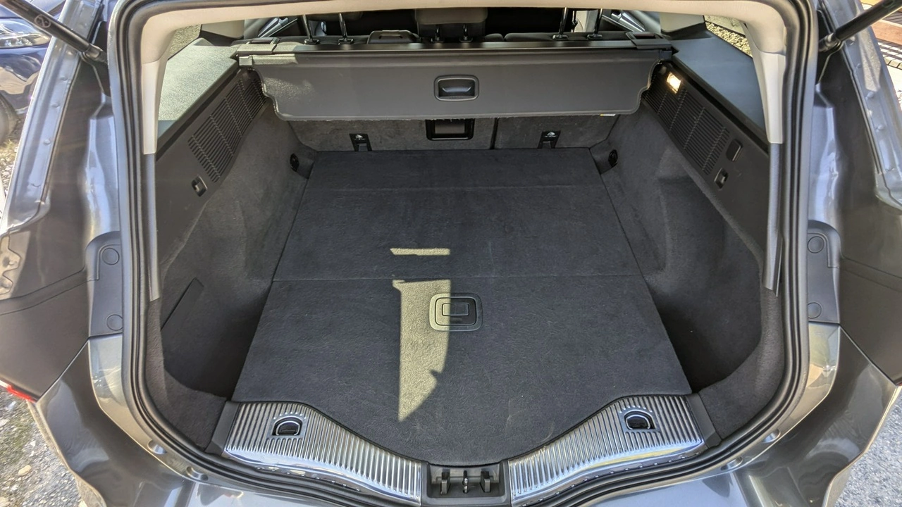 Ford Mondeo - Zdjęcie 33