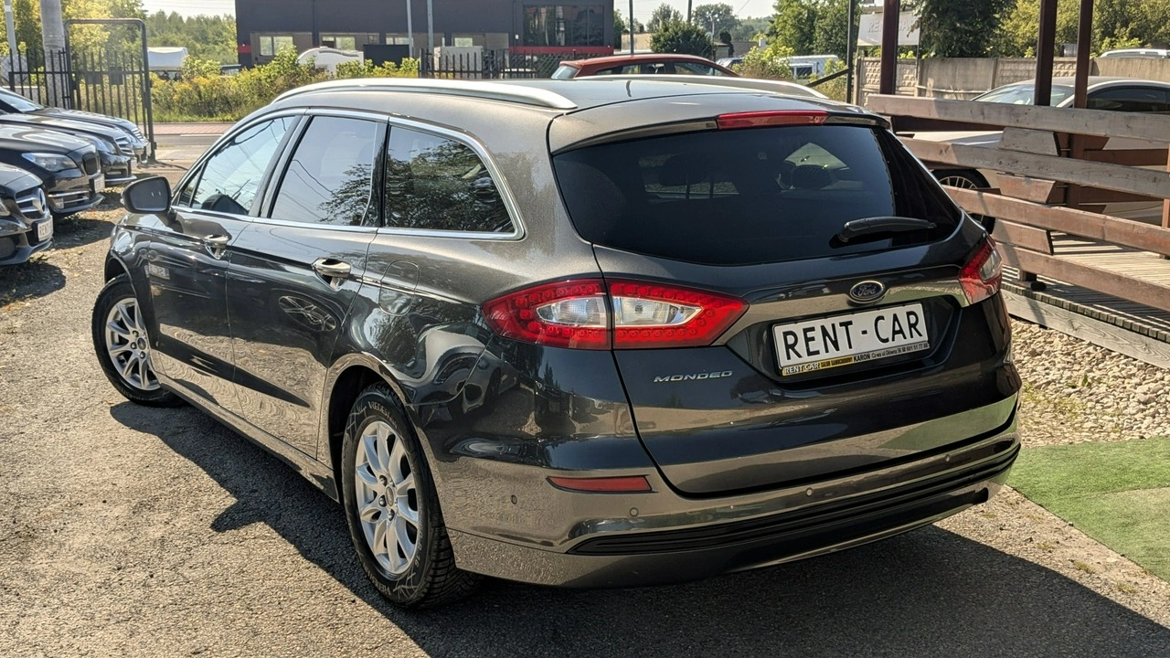 Ford Mondeo - Zdjęcie 8