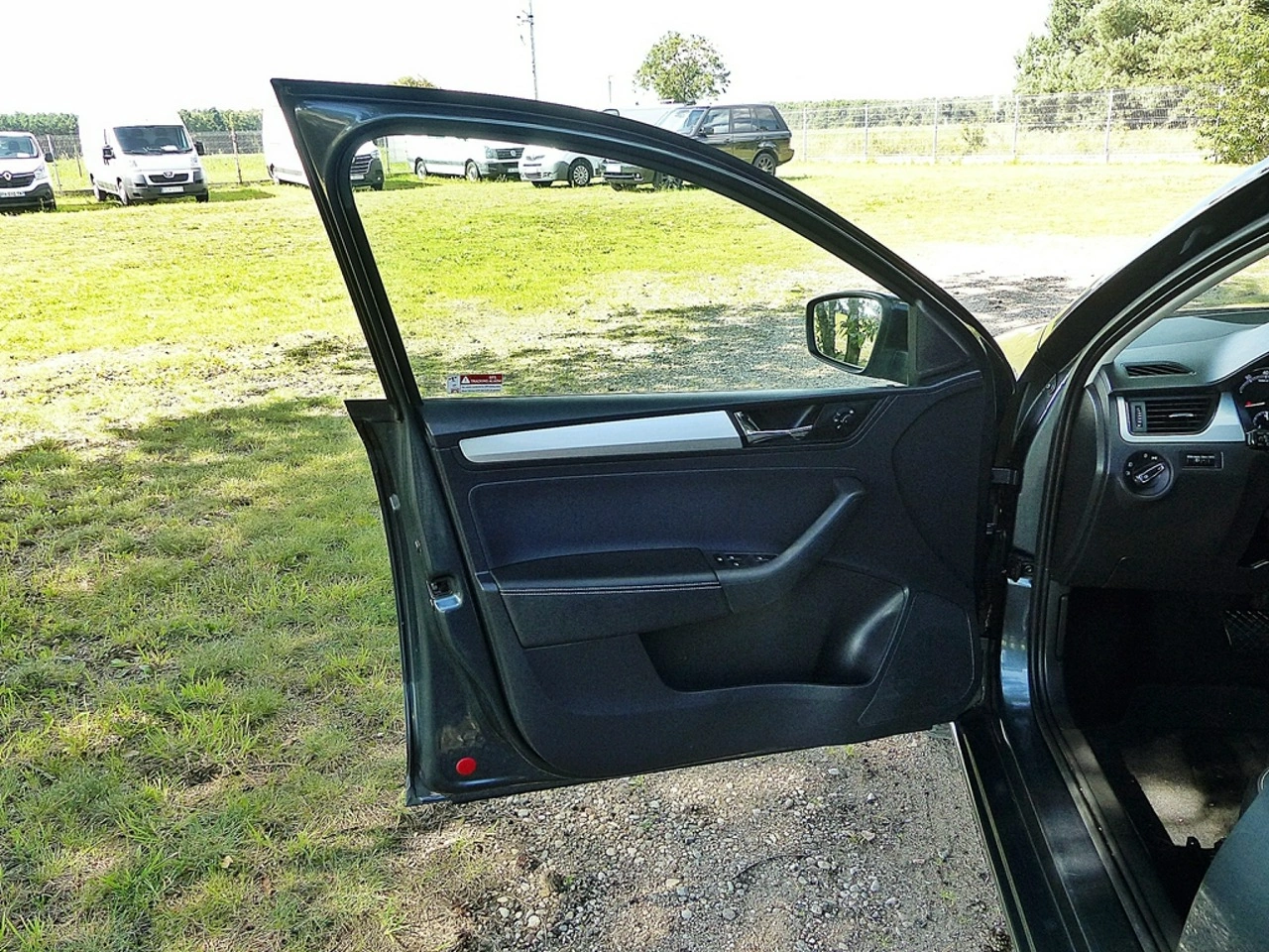 Skoda RAPID - Zdjęcie 15
