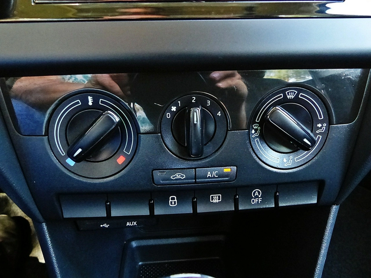 Skoda RAPID - Zdjęcie 32