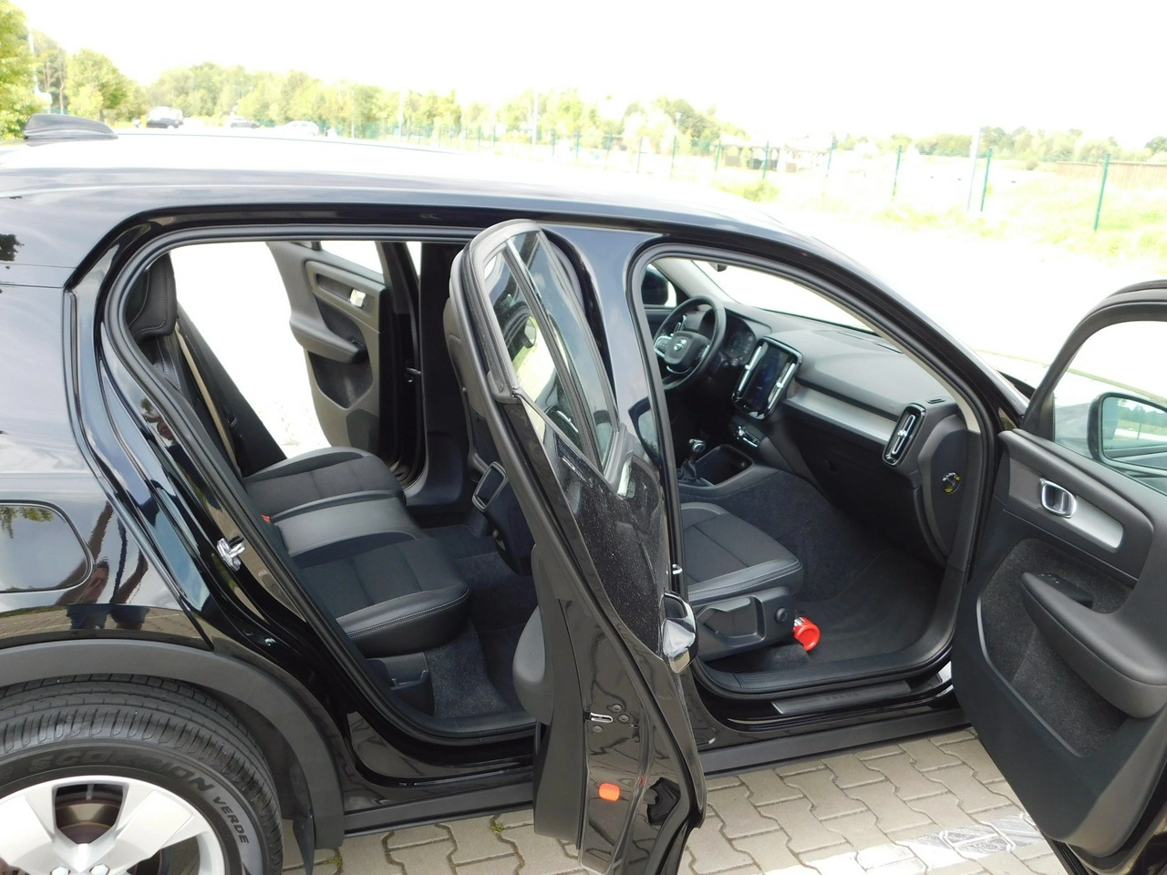 Volvo XC 40 - Zdjęcie 5