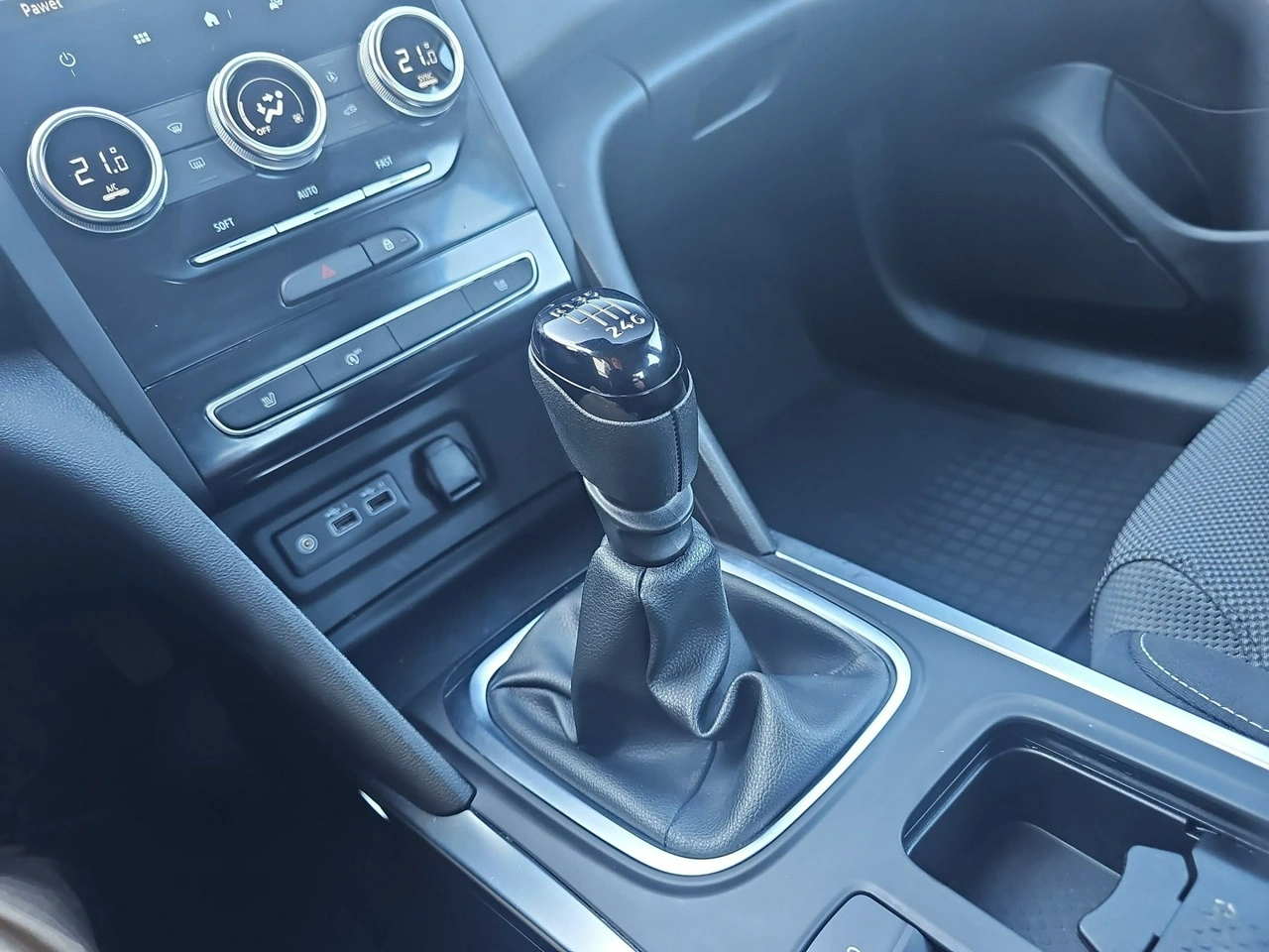 Renault Megane - Zdjęcie 14