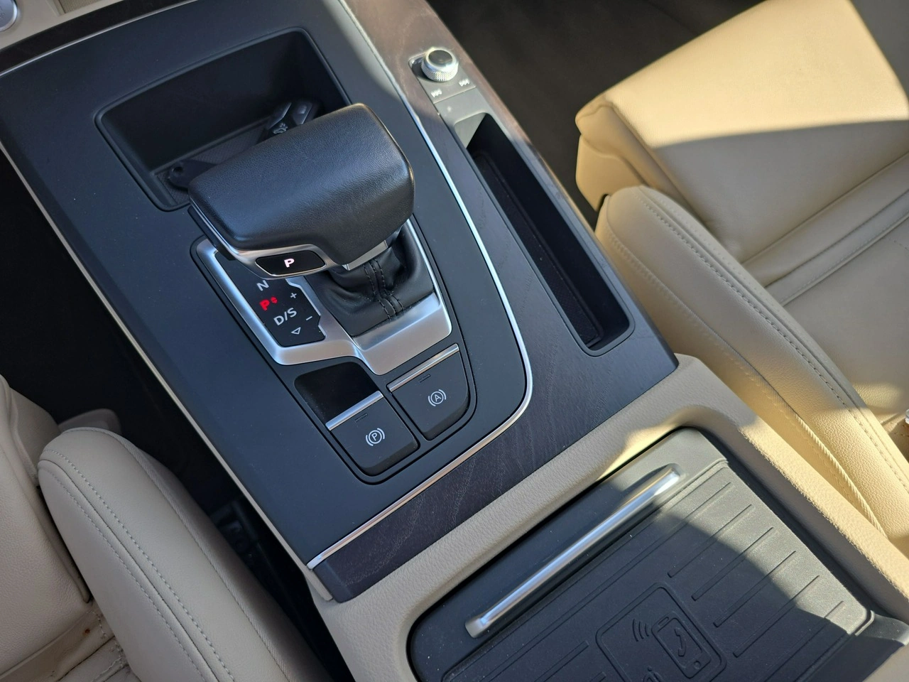 Audi Q5 - Zdjęcie 13