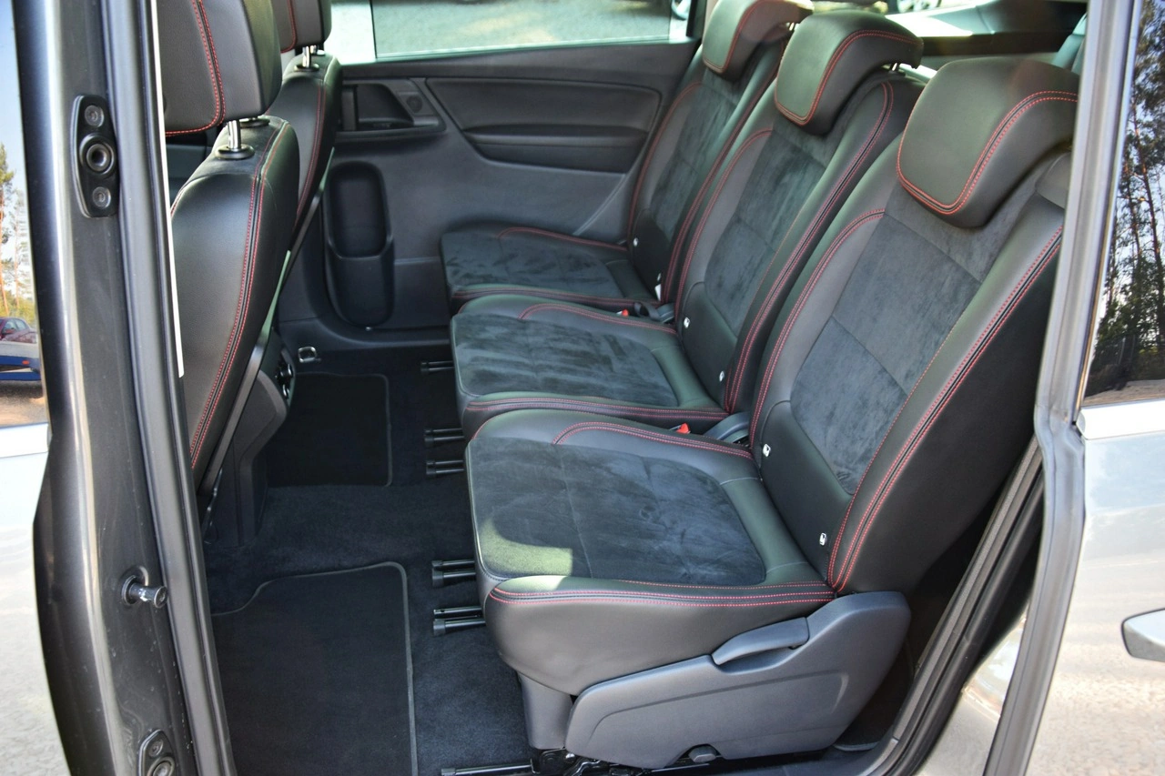 Seat Alhambra - Zdjęcie 32