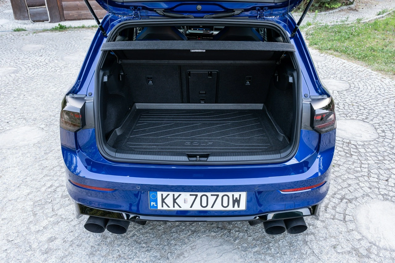 Volkswagen Golf - Zdjęcie 37