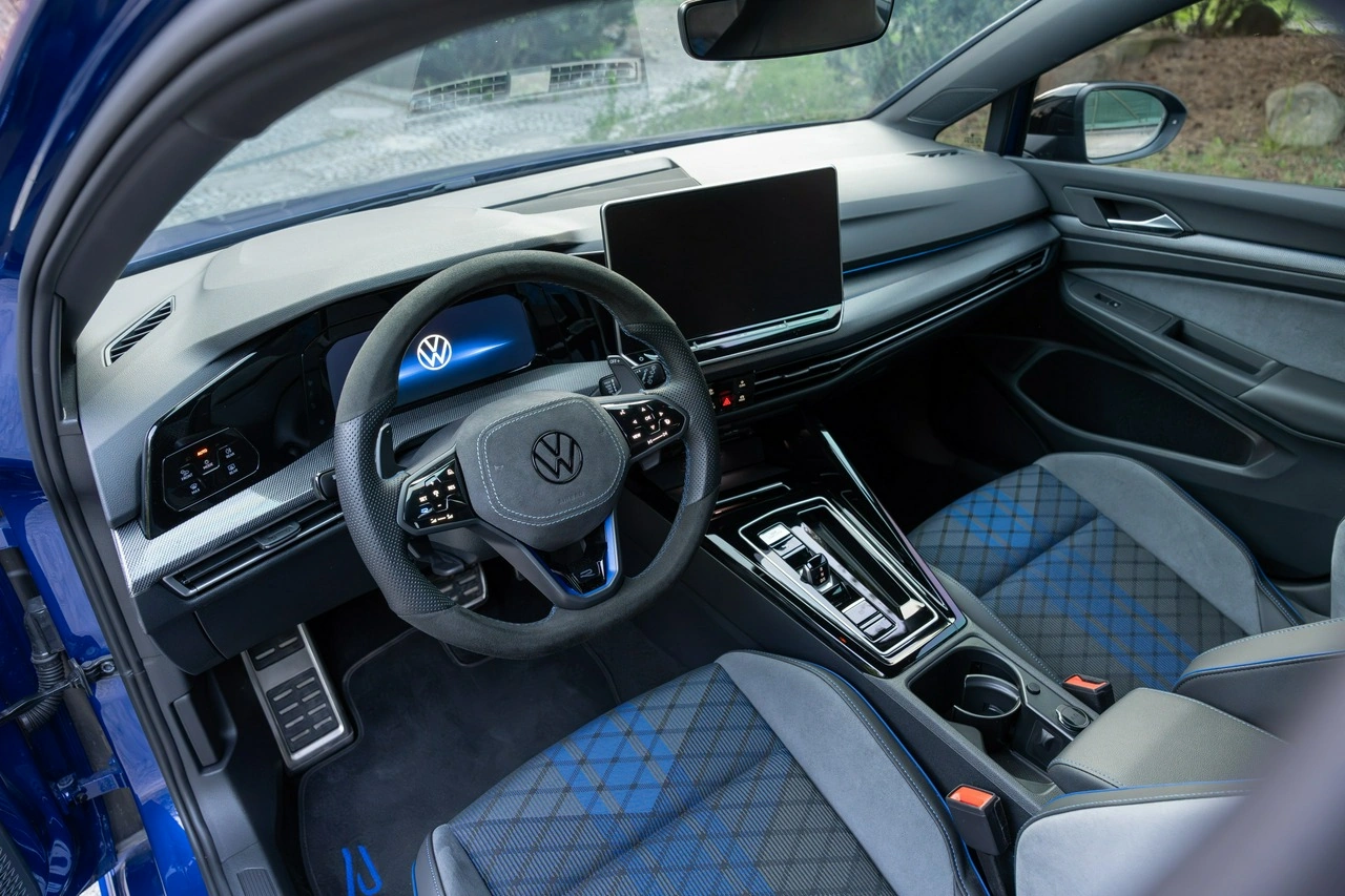 Volkswagen Golf - Zdjęcie 42